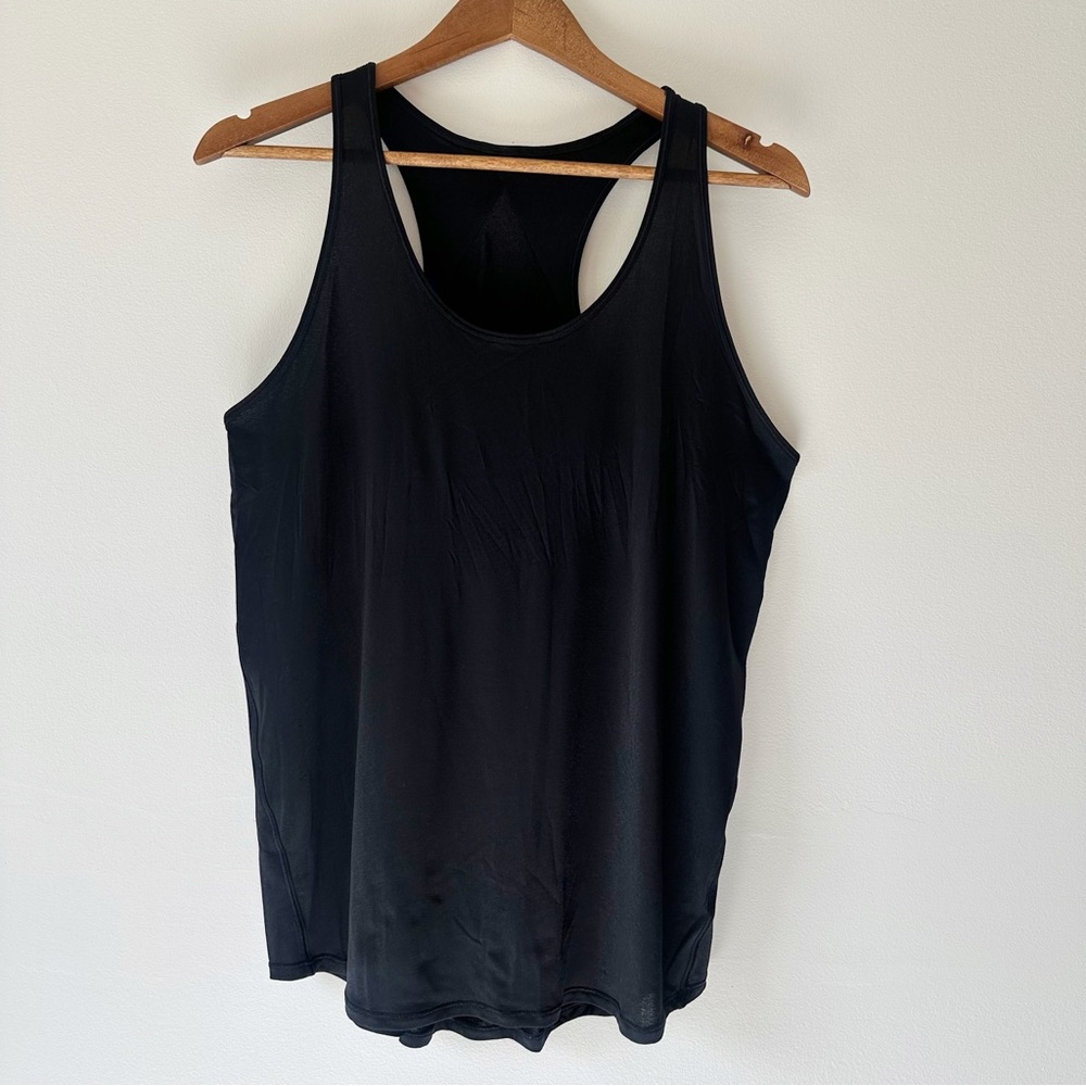 Lululemon Athletica NWT Women’s Essential Pleated Racerback Tank Black, size 8 - Picture 6 of 16